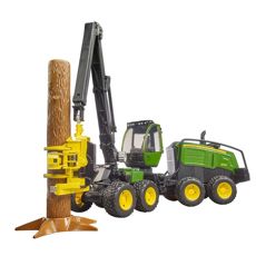 John Deere 1270G harvester with 1 timber logs