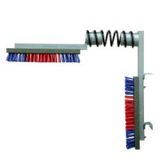 Curry comb for loose housing
