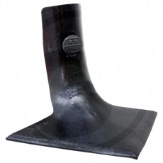 Goose foot shear, ideal for effective results in agriculture and maintenance.