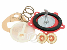 Gasket set for the feed pump for MF35 and 135, perfect for repair and maintenance.