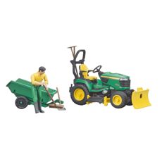 John Deere Garden Tractor with trailer and gardener