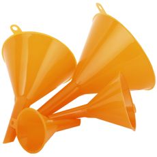 Set with four funnels in different sizes, perfect for all types of liquids.